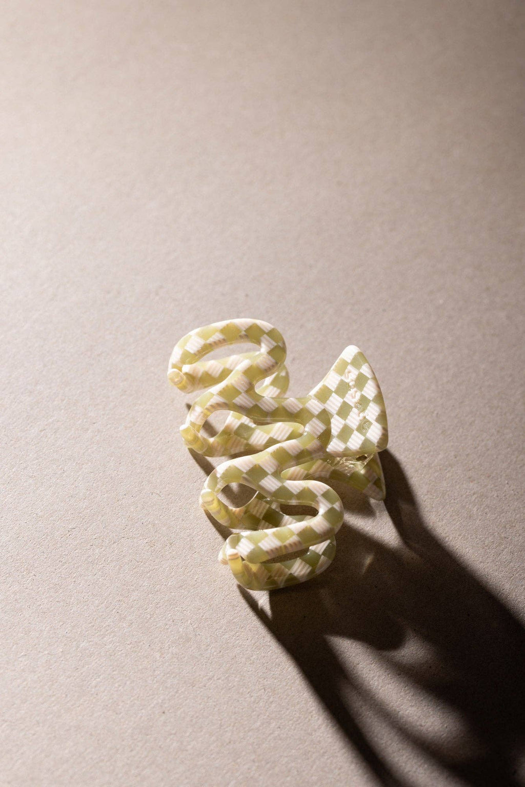 Sasstie haarclip - Small Wave Basil