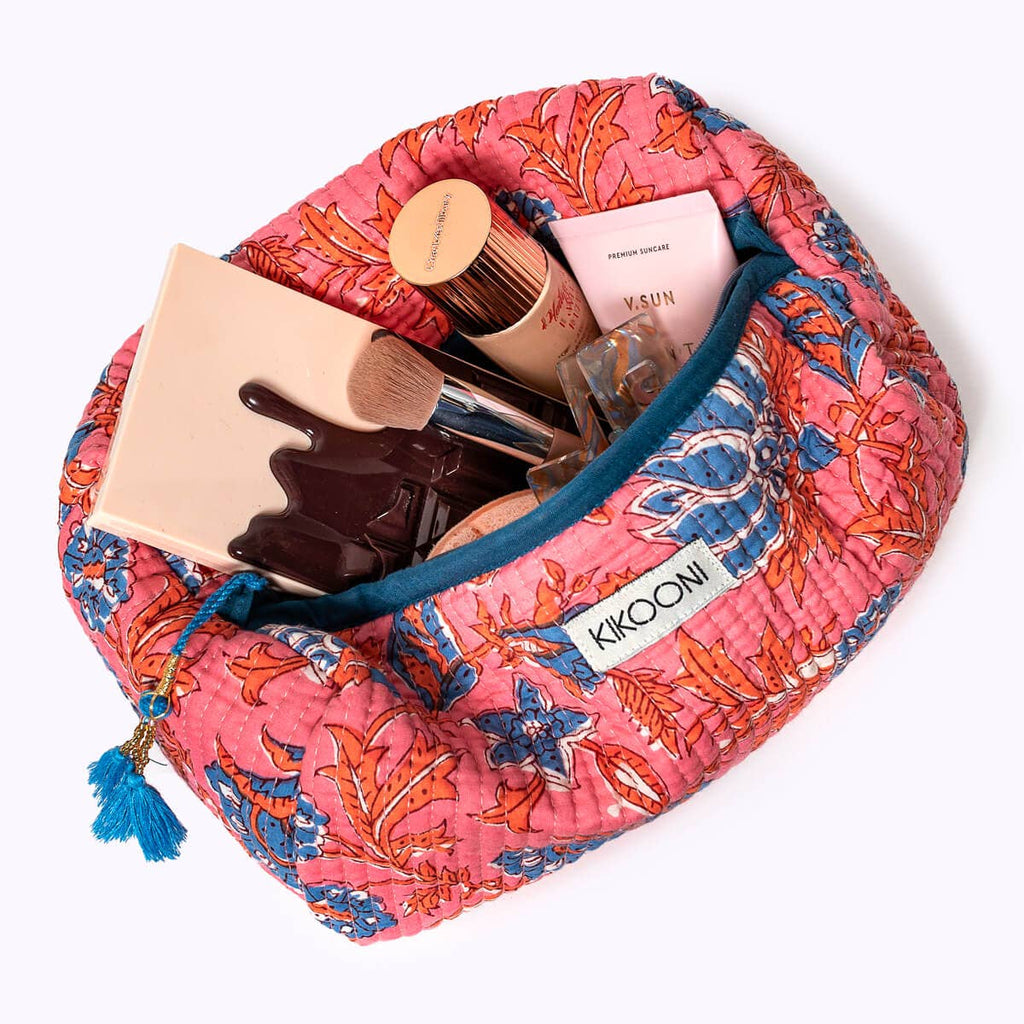 Coral Bloom Beauty bag -20%