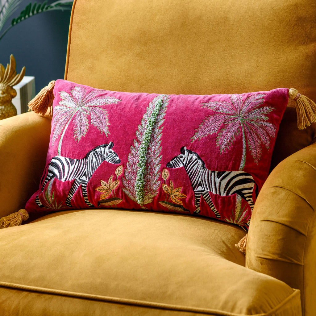 Kalahari fluwelen kussen met borduursel in multikleuren