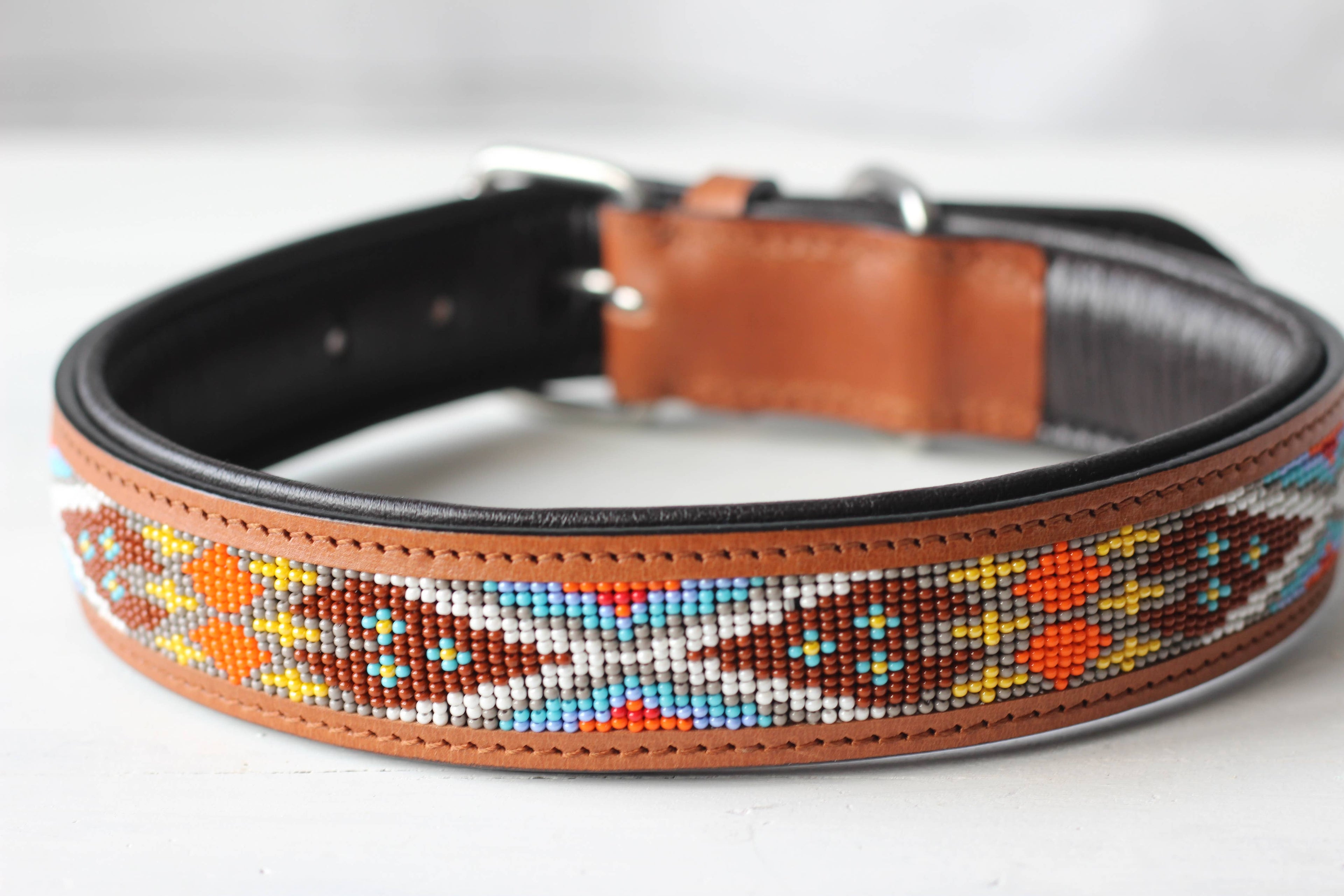 Handegmaakte lederen halsband NAMIB - Kay Line