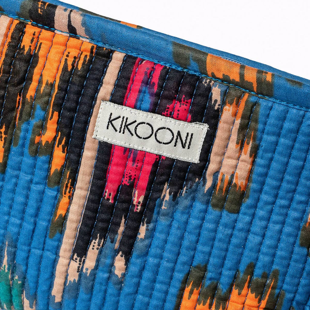 Blue Bloom  Pouch -20%