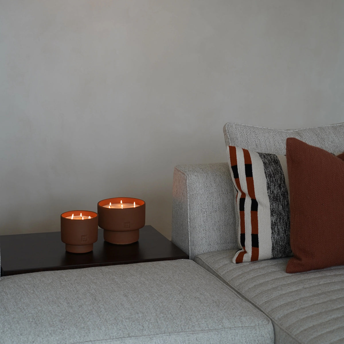 Octo Indoor Candle ONE Canyon Black Sea - MONDADA
