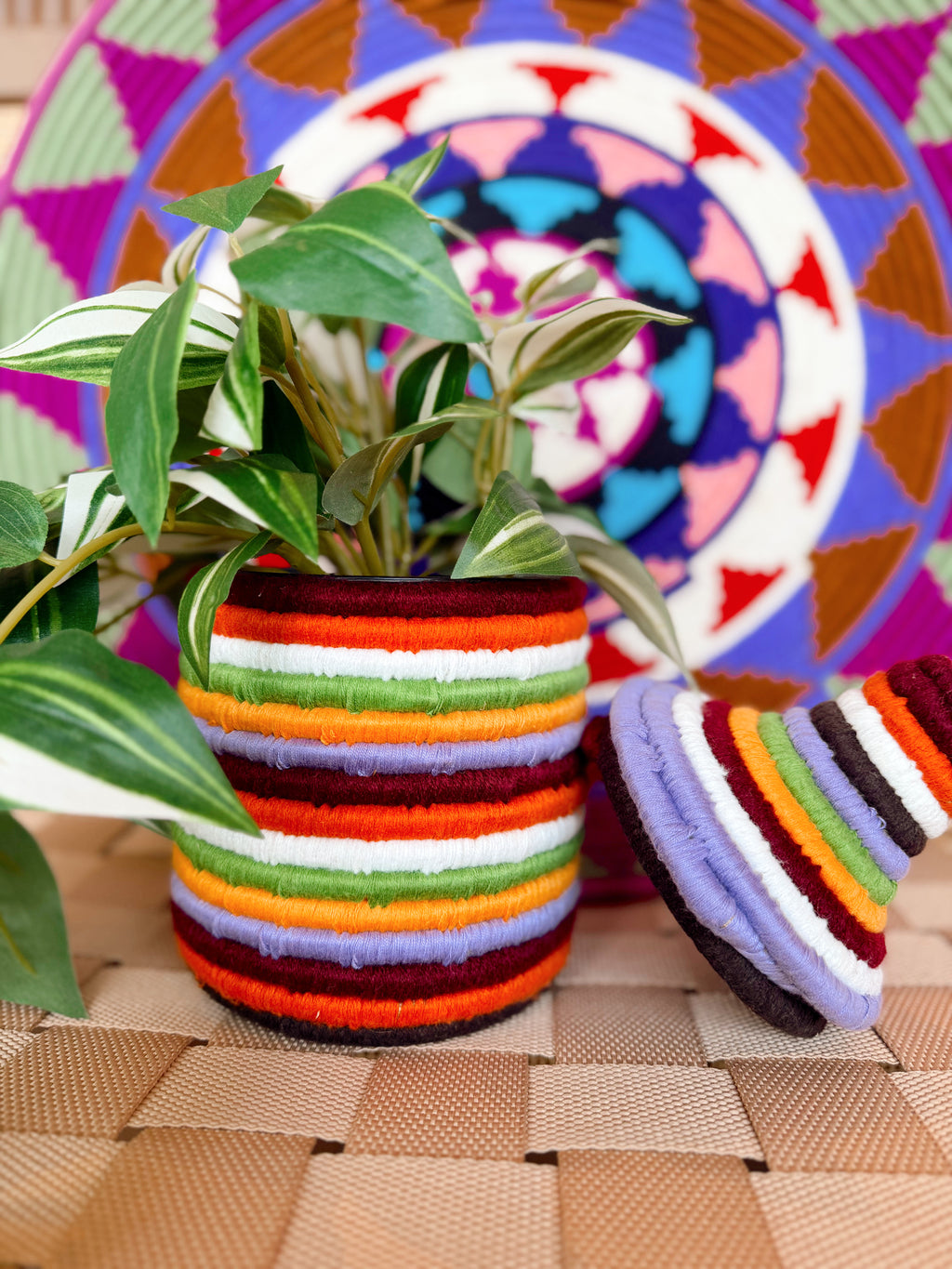 Handgeweven berber mand stripes