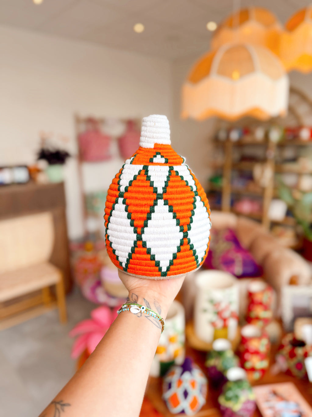 Handgeweven berber mand oranje/creme
