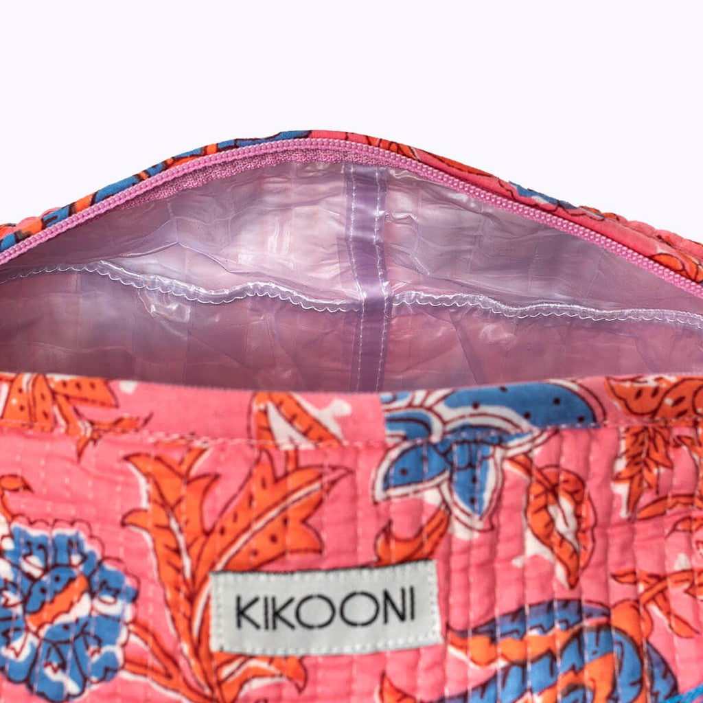 Coral Bloom Beauty bag -20%